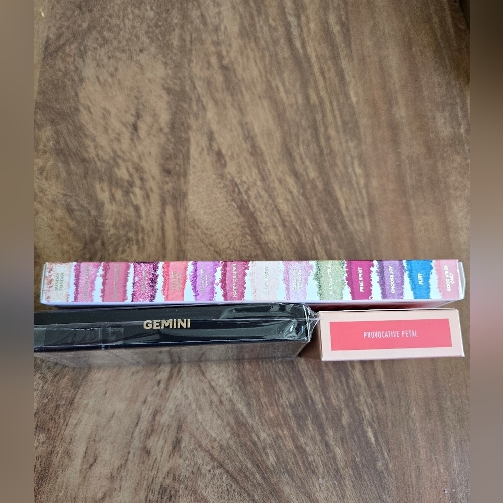 Too Faced + Morphie + faux mink lashes makeup bundle - Picture 5 of 14